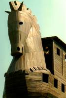 Troia-il cavallo.jpg